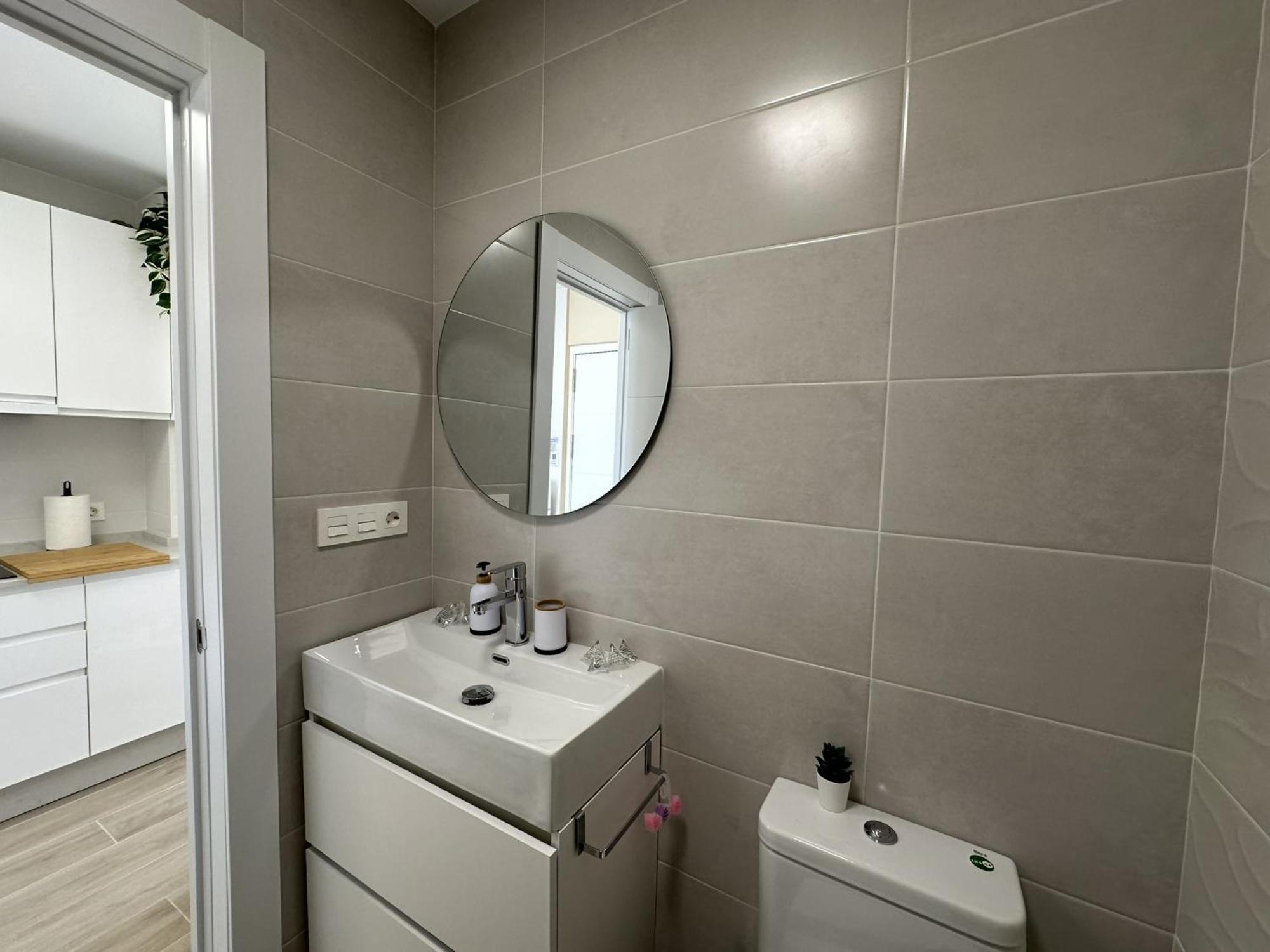 Estudio Centrico 10 Min A Playa En Apartamento Benalmádena